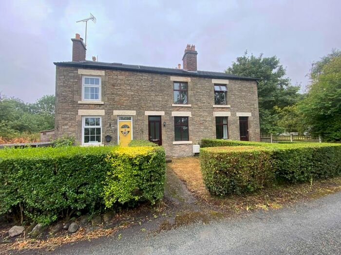 2 Bedroom Terraced House To Rent In Kings Moss Lane, Kings Moss, WA11