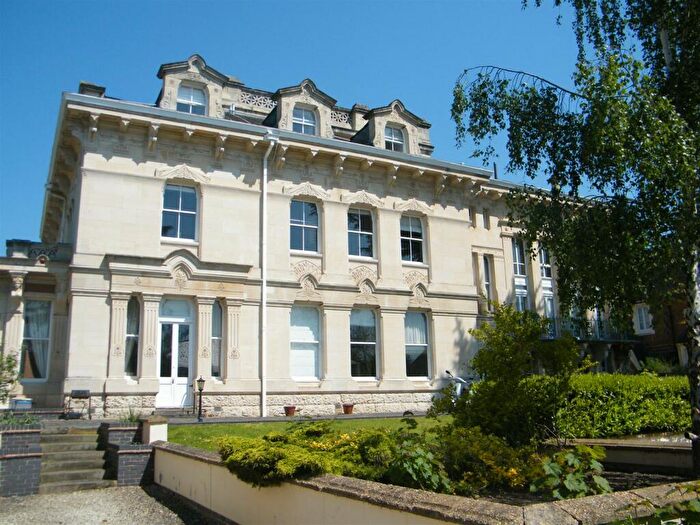 2 Bedroom Apartment To Rent In Copps Road, Leamington, CV32