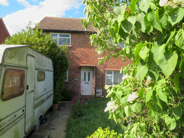 3 Bedroom Semi-Detached House For Sale In Church Lane, Hayton, Retford, DN22