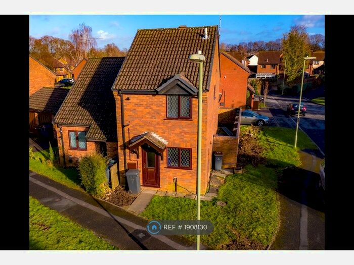 2 Bedroom Semi-Detached House To Rent In Stinchar Drive, Chandler's Ford, Eastleigh, SO53