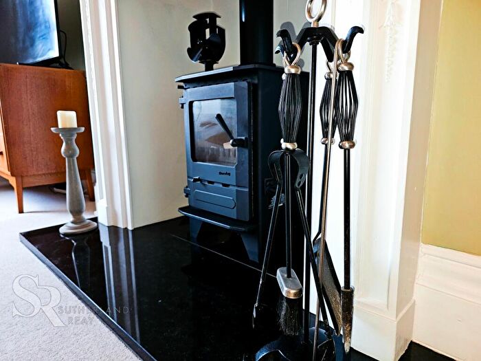 4 Bedroom Detached House For Sale In Spinnerbottom, Birch Vale, SK22