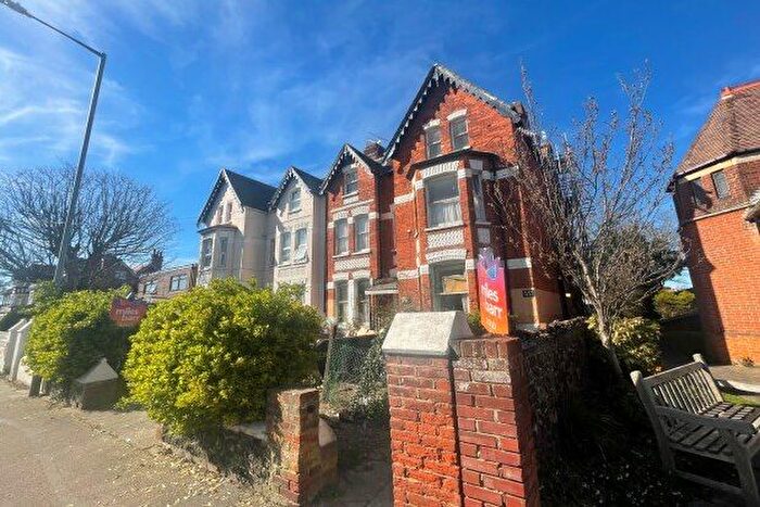 2 Bedroom Flat To Rent In Westgate Bay Avenue, Westgate-On-Sea, CT8