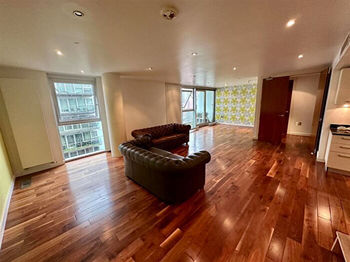 2 Bedroom Apartment For Sale In The Edge, Clowes Street, Salford, M3