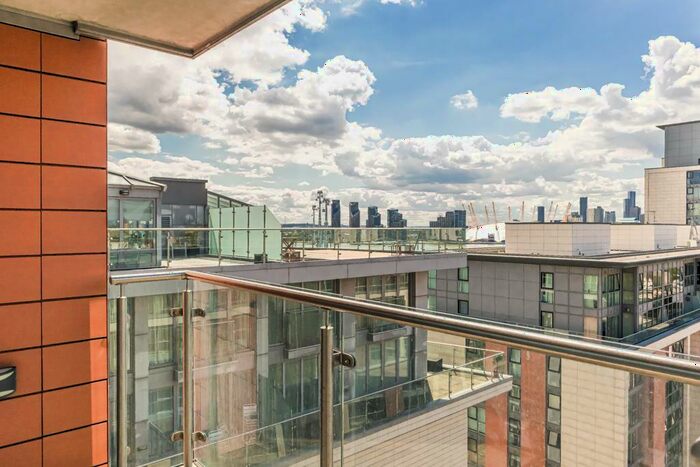 1 Bedroom Apartment To Rent In The Oxygen Apartments, Royal Victoria Dock, E16