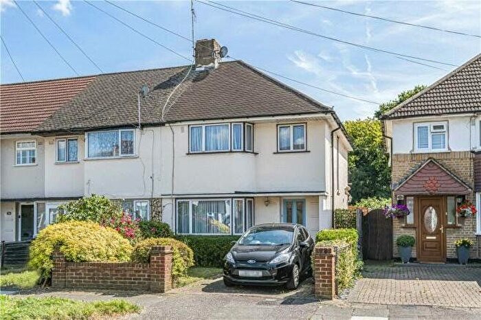 3 Bedroom Semi-Detached House To Rent In Ashridge Way, Sunbury-On-Thames, Surrey, TW16