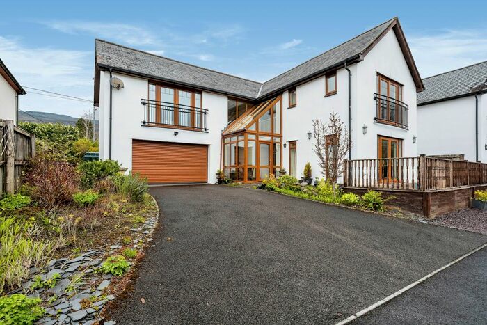 4 Bedroom Detached House For Sale In Riverside Court, Ynyswen, Penycae, Powys, SA9