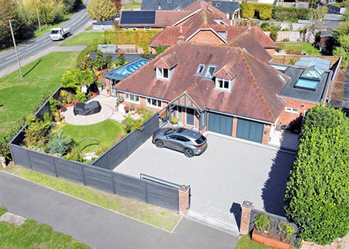 4 Bedroom Detached House For Sale In A Captivating, One Of A Kind Home - Wendover, HP22