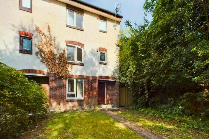 5 Bedroom Town House To Rent In Ranelagh Gardens, Southampton, SO15
