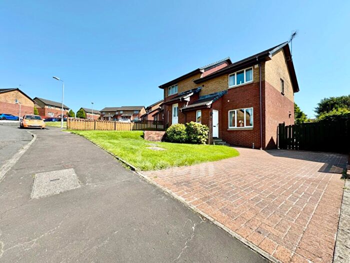 3 Bedroom Semi-Detached House For Sale In Westpark Wynd, Dalry, KA24