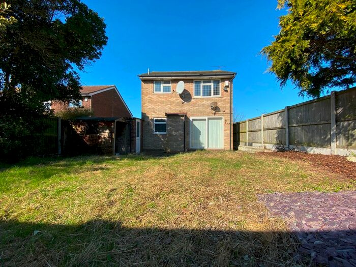 3 Bedroom Detached House To Rent In Kentmere Avenue, Ramsgate, CT11