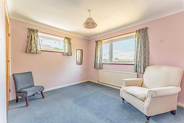 3 Bedroom Detached House For Sale In Woodlands, Harleston, IP20