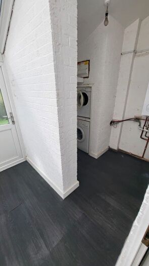 3 Bedroom Terraced House To Rent In Willow Close, Leeds, LS4