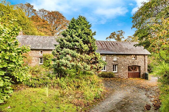 4 Bedroom Detached House For Sale In Gwernogle, Carmarthen, Carmarthenshire, SA32