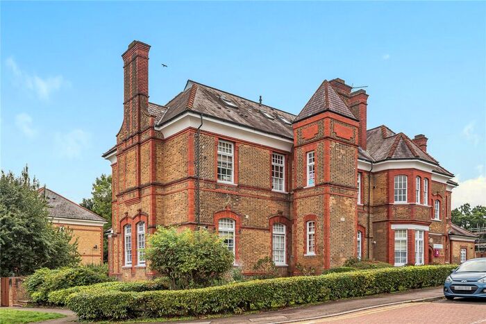 1 Bedroom Flat To Rent In Tresilian Avenue, Winchmore Hill, London, N21