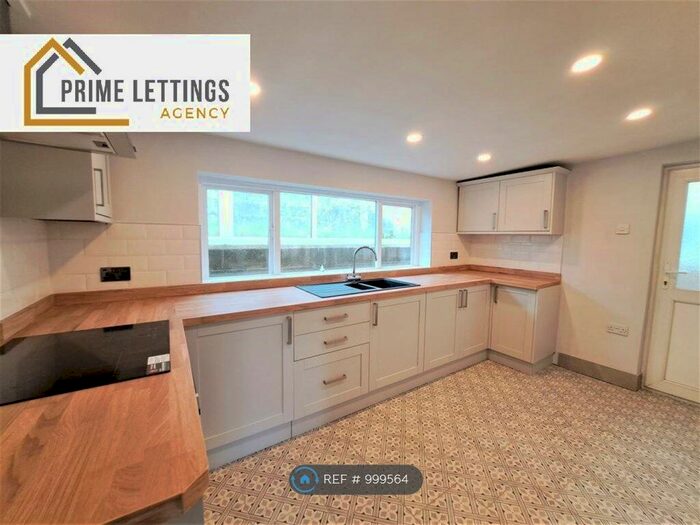 2 Bedroom Semi-Detached House To Rent In Llanfach Road, Abercarn, Newport, NP11