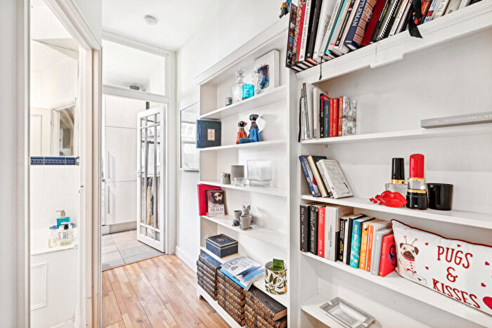 1 Bedroom Flat To Rent In Finborough Road, Chelsea, SW10