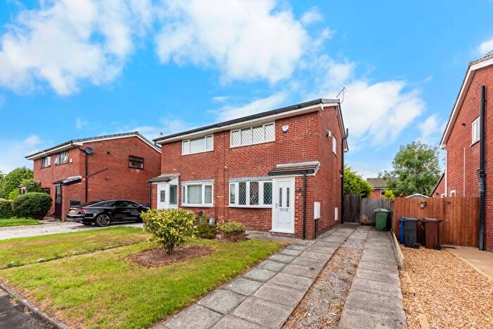 2 Bedroom Semi-Detached House For Sale In Erradale Crescent, Winstanley, Wigan, WN3