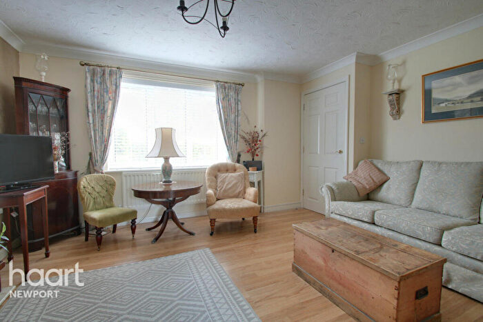 3 Bedroom End Of Terrace House For Sale In Dunraven Drive, Newport, NP10