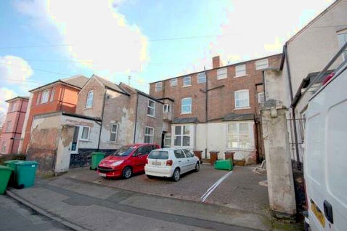 1 Bedroom Flat To Rent In Alexandra Street, Sherwood, Nottingham, NG5