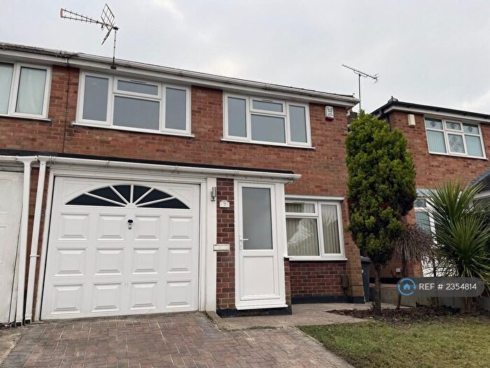 3 Bedroom Semi-Detached House To Rent In Bosworth Avenue, Sunnyhill, Derby, DE23