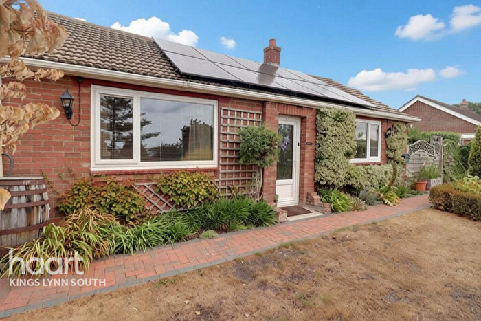3 Bedroom Bungalow For Sale In Common Road, King's Lynn, PE33