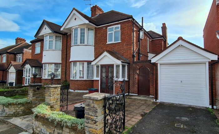 3 Bedroom Semi-Detached House To Rent In Roxborough Avenue, Isleworth, TW7