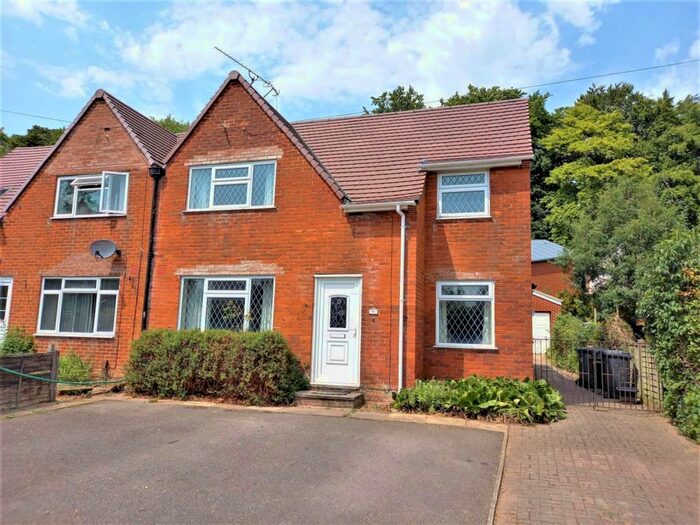 6 Bedroom Semi-Detached House To Rent In Stanmore, SO22