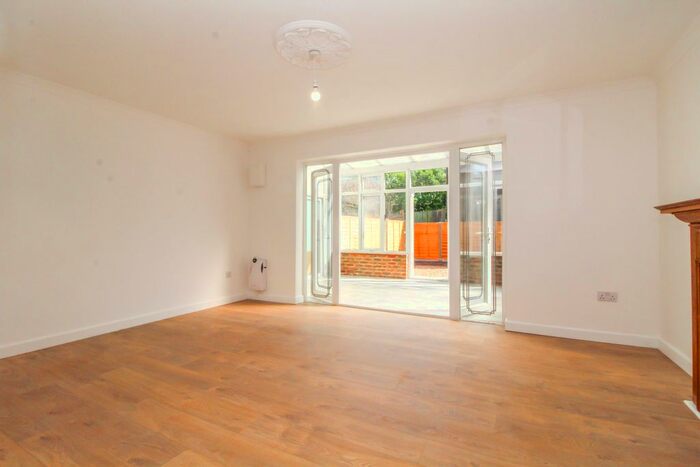 3 Bedroom Terraced House To Rent In Campion Close, London, E6