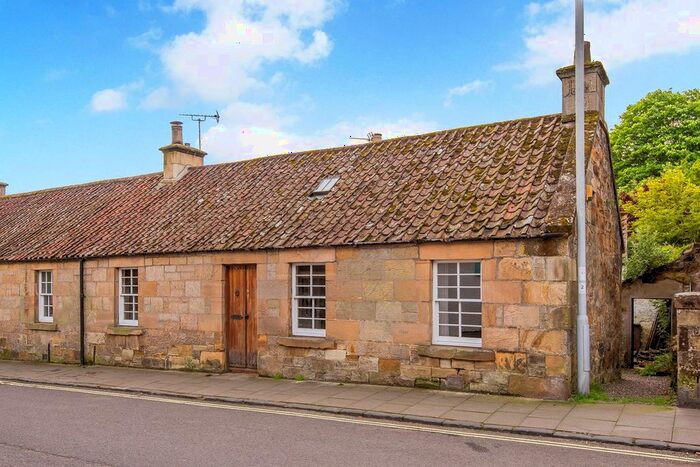 2 Bedroom Cottage For Sale In East Port, Falkland, Cupar, KY15