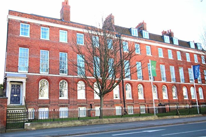 2 Bedroom Apartment For Sale In St. Marys Hall, London Road, Reading, Berkshire, RG1