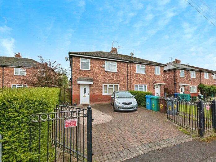 3 Bedroom House To Rent In Omer Avenue, Manchester, Greater Manchester, M13