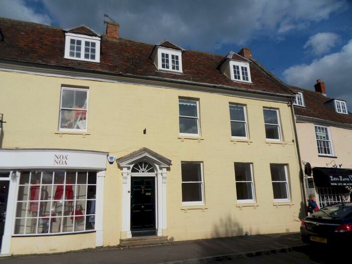4 Bedroom Town House To Rent In Market Place, Olney, MK46