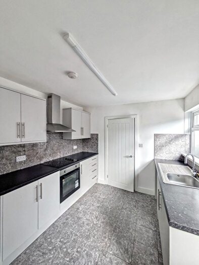 3 Bedroom Terraced House To Rent In Victoria Street, Abertillery, NP13