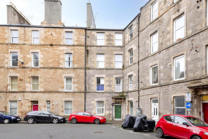 1 Bedroom Flat For Sale In () Drumdryan Street, Tollcross, Edinburgh, EH3