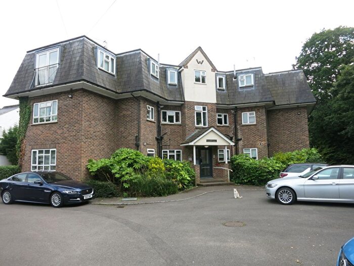 1 Bedroom Flat To Rent In Epsom Road, Epsom, KT17