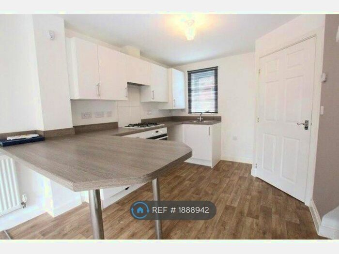 2 Bedroom Terraced House To Rent In Hamilton Drive, Bridgwater, TA6