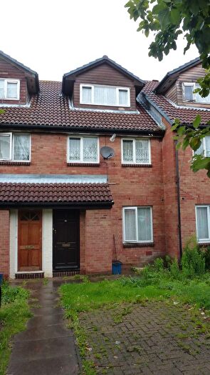 2 Bedroom Flat To Rent In Pedley Road, Dagenham, RM8