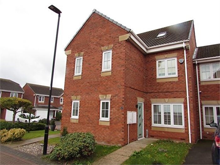 3 Bedroom Semi Detached House To Rent In Ravenfield Court, Conisbrough, Conisbrough, DN12