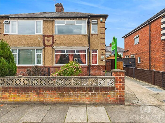 3 Bedroom Semi-Detached House For Sale In Mallard Road, Darlington, Durham, DL1