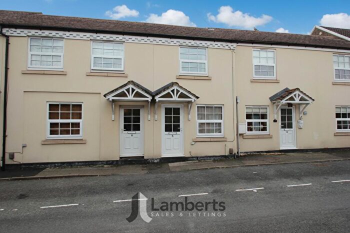 2 Bedroom Terraced House For Sale In Marble Alley, Studley, B80