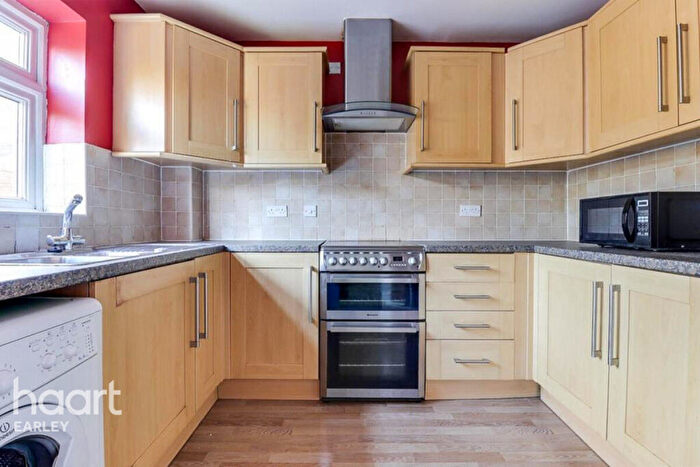 2 Bedroom Apartment To Rent In Southcote Road, Reading, RG30