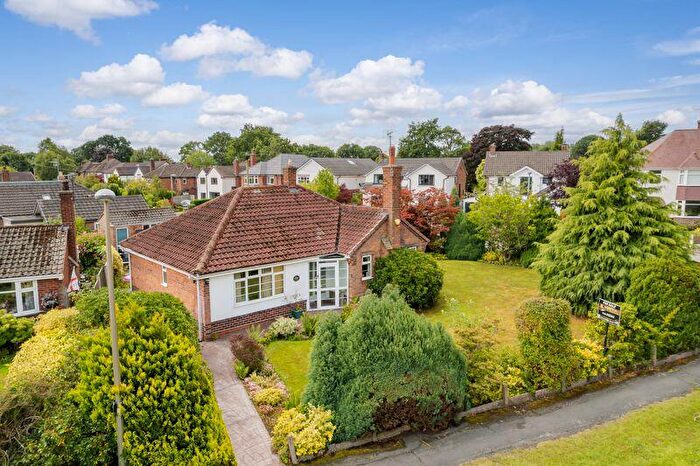 2 Bedroom Detached Bungalow For Sale In Lodge Lane, Hartford, CW8