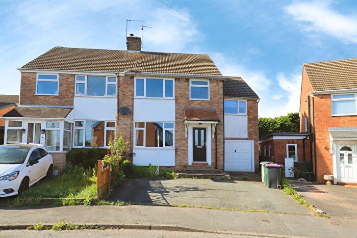 4 Bedroom Semi-Detached House For Sale In Furlongs Road, Cleobury Mortimer, Kidderminster, DY14