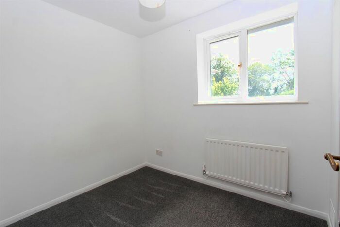 2 Bedroom Terraced House For Sale In Bullrush Grove, Cowley, Uxbridge, UB8