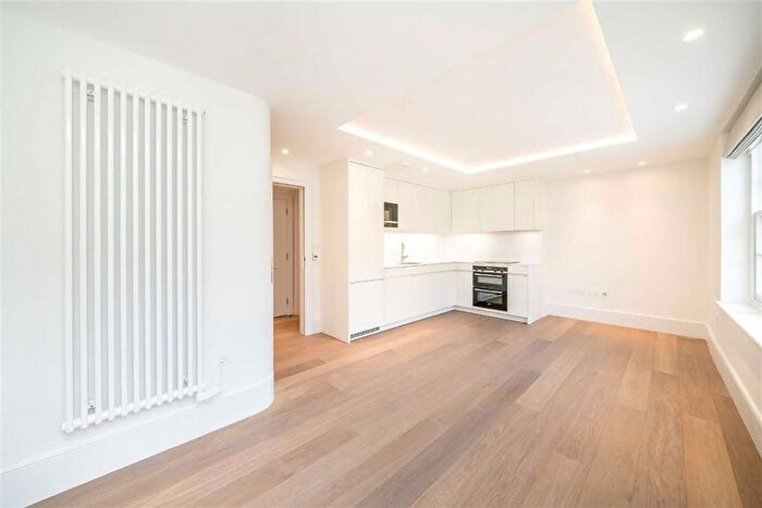 1 Bedroom Flat To Rent In Upper Berkeley Street, Marylebone, W1H