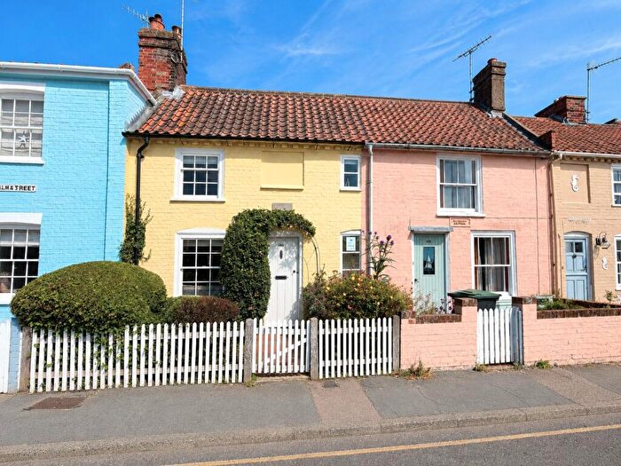 2 Bedroom Terraced House For Sale In Aldeburgh, IP15