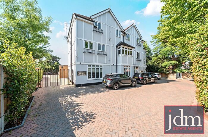 2 Bedroom Flat To Rent In Page Heath Lane, Bromley, BR1
