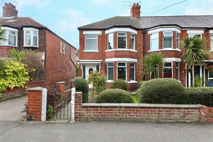 3 Bedroom End Terrace House For Sale In Fairfax Avenue, Hull, HU5