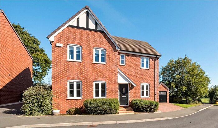 4 Bedroom Detached House For Sale In Langley Grove, Twyning, Tewkesbury, GL20