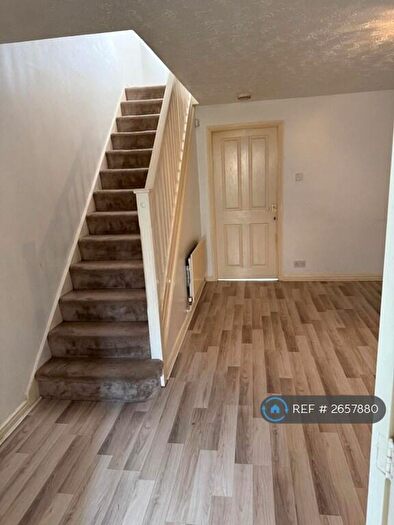 3 Bedroom Semi-Detached House To Rent In Cole Street, Manchester, M40